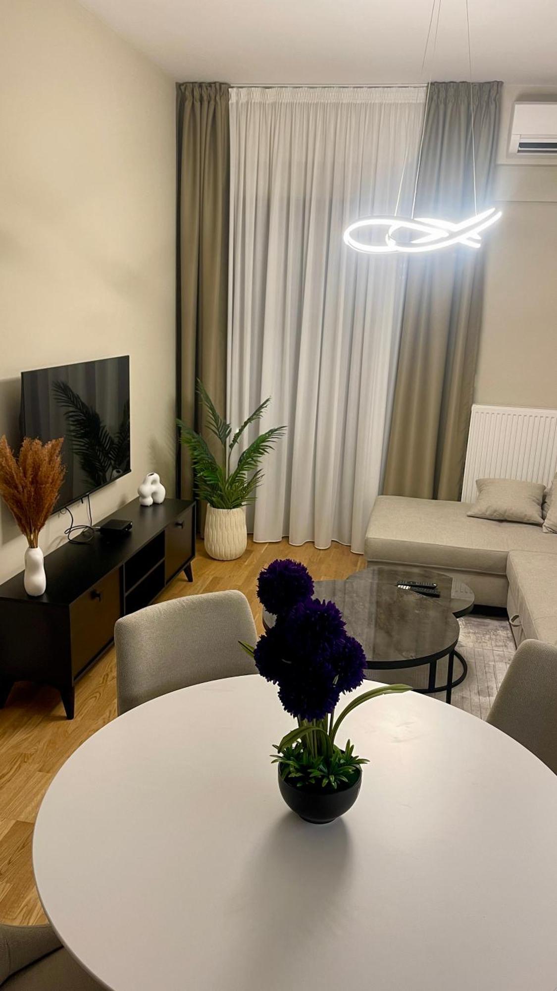 Diamond Of Skopje Luxury Apartment 18Th Floor ภายนอก รูปภาพ